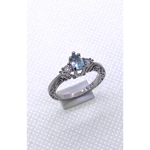 Size 6 Imitation Silver Blue Aquamarine Cubic Zirconia CZ March Birthstone Ring - Picture 1 of 9